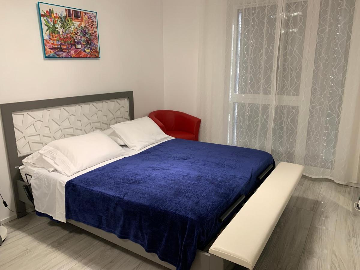 B&B Kelly Plus Lausanne Luaran gambar